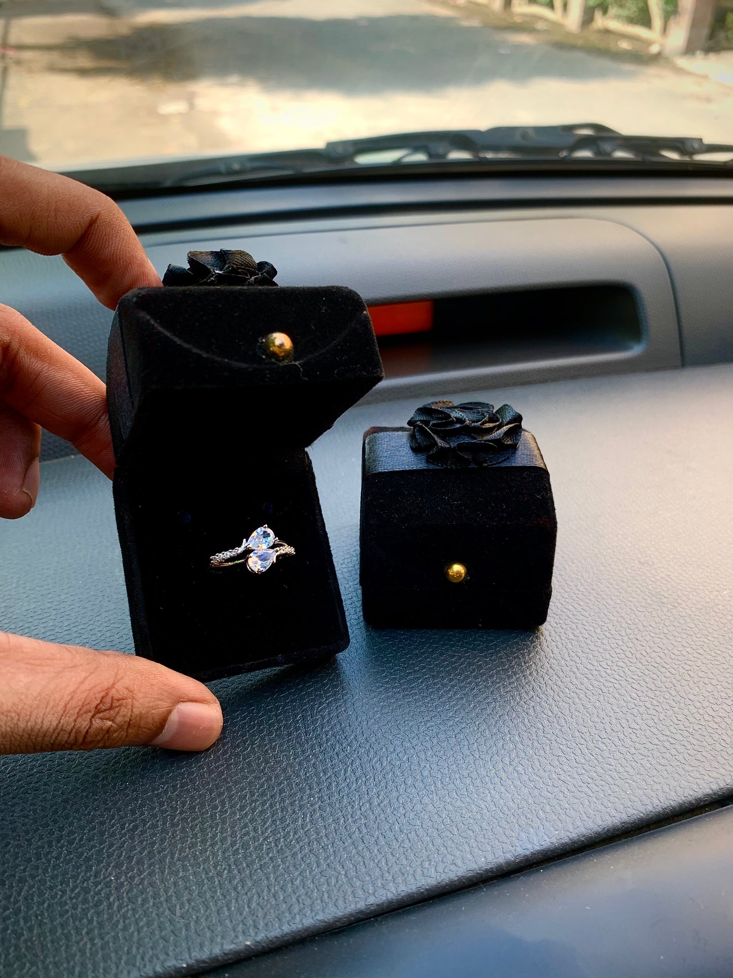 Double Stone Adjustable Ring With Velvet Box
